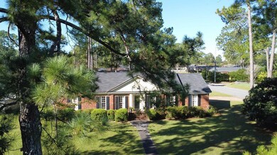 1823 W Lakeridge Dr, Albany, GA 31707 - photo 2