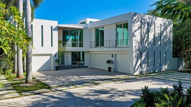 251 Cedar Park Cir, Sarasota, FL 34242 - photo 4