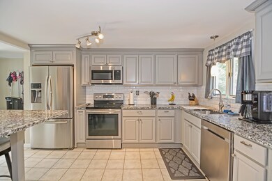 24 Elmfield Rd, Framingham, MA 01701 - photo 2