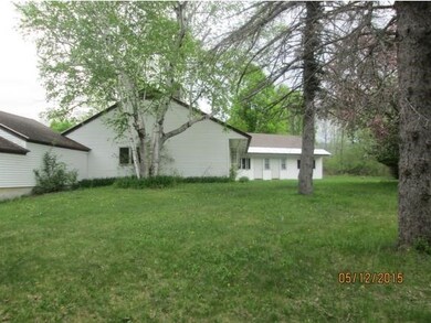 488 College Rd, North Bennington, VT 05257 - photo 2