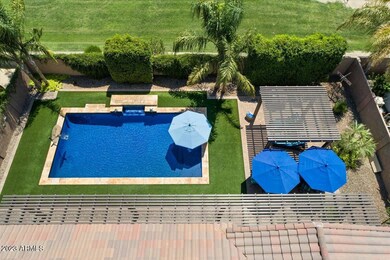 GORGEOUS BACKYARD
