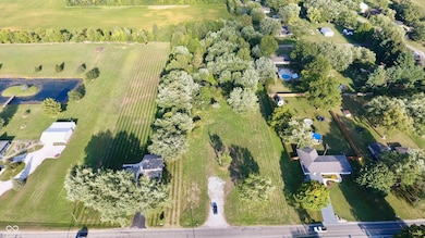 6440 Main St, Anderson, IN 46013 - photo 5