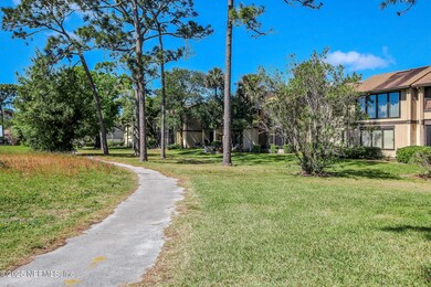 37-web-or-mls-Los Prados Hi-Res (18)