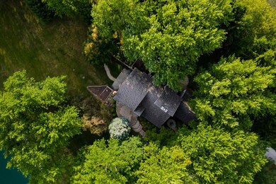 19233 Bishop Rd, Spencerville, IN 46788 - photo 2