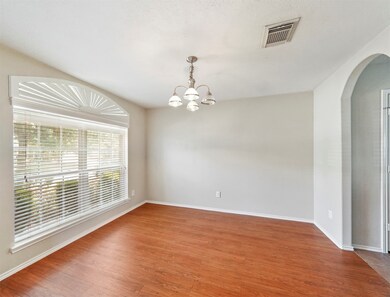 7243 Caracara Dr, Houston, TX 77040 - photo 5