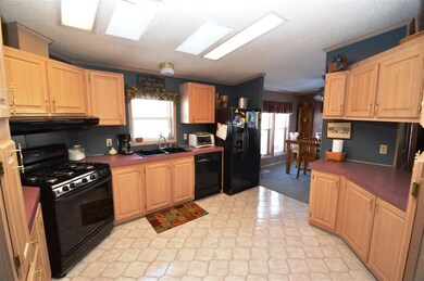 1287 Alhambra Ave, Frankfort, IN 46041 - photo 7