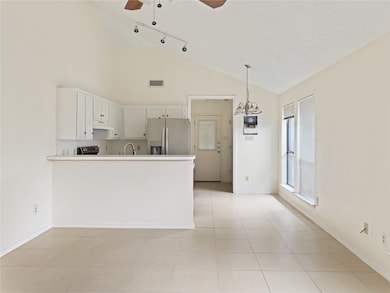 1106 Hollis St unit B, Arlington, TX 76013 - photo 6