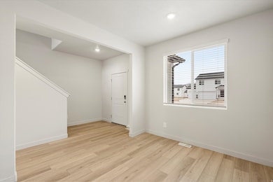 921 N 160 E unit 12, Santaquin, UT 84655 - photo 6