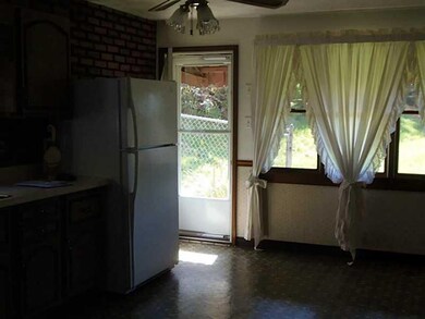 324 N 4th St, West Newton, PA 15089 - photo 6