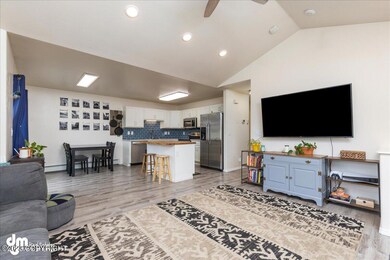 07-Living Room-DW-0854