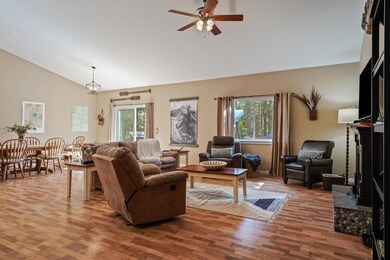 17329 Harlequin Dr, Bend, OR 97707 - photo 6