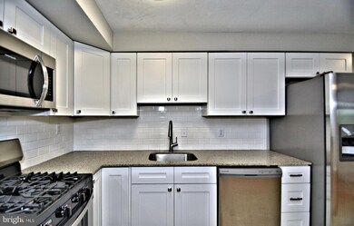 824 Wedgewood Dr, Lansdale, PA 19446 - photo 7