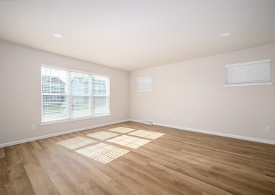 817 Indigo Ln, Waunakee, WI 53597 - photo 3