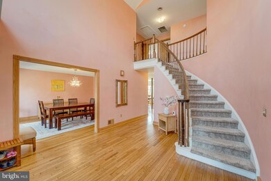 6180 Snowhill Ct, Centreville, VA 20120 - photo 7