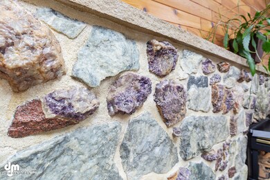 Geode Hearth 20180717-DW-3749-SMALL