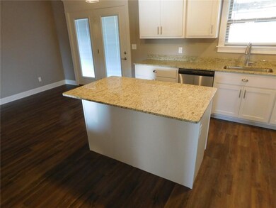 421 Captain Hopkins St, Prairie Grove, AR 72753 - photo 5