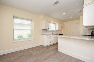 8023 Warren Rd, Houston, TX 77040 - photo 6