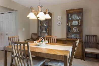 8638 Lazelle Commons-52-ENFZ