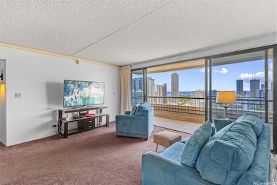 Another view that shows the tiled lanai where you