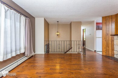 Living Room 1082-SMALL