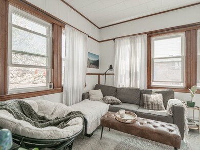 3 Monmouth St unit 1, Somerville, MA 02143 - photo 3