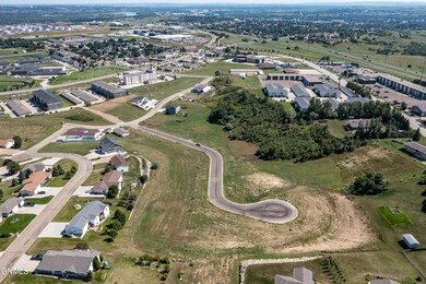 L8b2 Kingsley Rd NW, Mandan, ND 58554 - photo 4