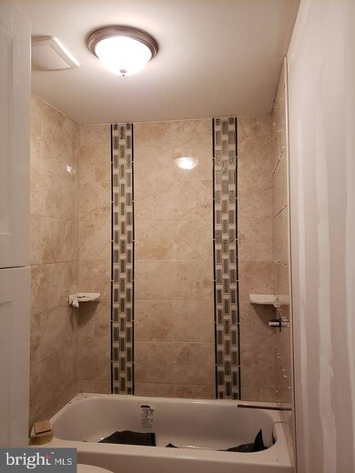 813 Norcross Rd, Lindenwold, NJ 08021 - photo 5