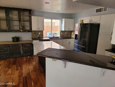 2728 S Sawyer Cir, Mesa, AZ 85209 - photo 5