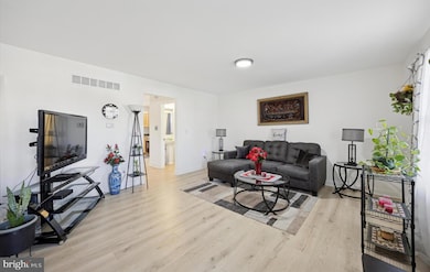 112 Bunche Blvd, Wilmington, DE 19801 - photo 2