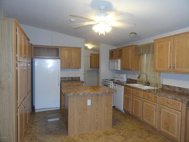 3726 S Andrew Johnson Ave, Tucson, AZ 85730 - photo 6