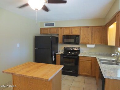 c Kitchen 4