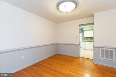 15562 Traverser Ct, Woodbridge, VA 22193 - photo 7