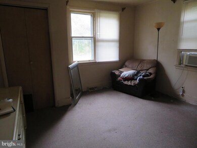 908 N Tuckahoe Rd, Williamstown, NJ 08094 - photo 6