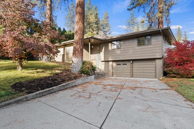 812 W Westover Rd, Spokane, WA 99218 - photo 2