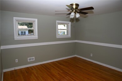 58 Graybar Rd, Warwick, RI 02888 - photo 6