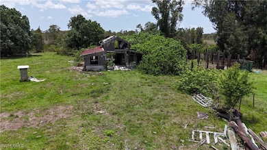 21081 Granville Rd, North Fort Myers, FL 33917 - photo 5