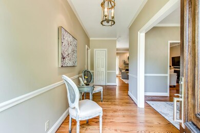 1504 Holmes Cir, Franklin, TN 37064 - photo 4