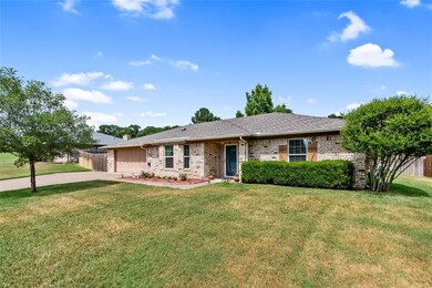 732 Arledge St, Azle, TX 76020 - photo 3