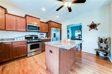 All stainless steel appliances included!