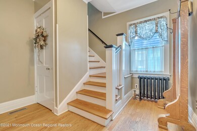 517 Palmer Ave, Allenhurst, NJ 07711 - photo 2