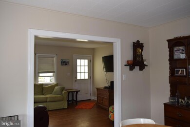 233 N Lynchburg St, Chestertown, MD 21620 - photo 5