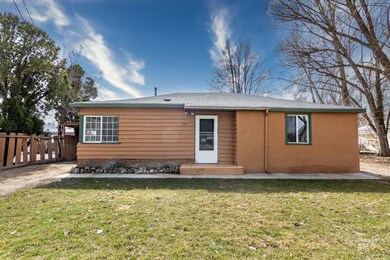 725 Pioneer Rd, Weiser, ID 83672 - photo 4