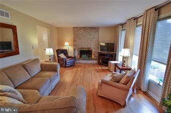 1996 Church View Rd, Coopersburg, PA 18036 - photo 3