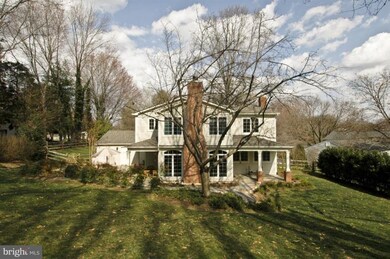 9727 Cinnamon Creek Dr, Vienna, VA 22182 - photo 3