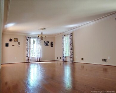 6015 Benchmark III Dr, Floyds Knobs, IN 47119 - photo 4