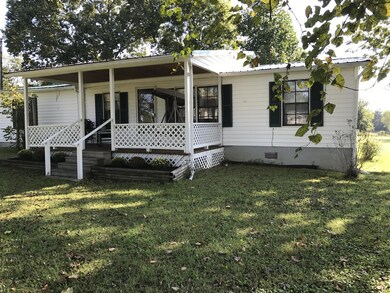 151 Hendon Memorial Rd, Shelbyville, TN 37160 - photo 2