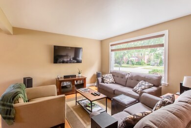 1326 Newcastle Ave, Westchester, IL 60154 - photo 6