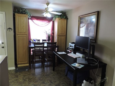 2807 Wildflower Dr unit 37, Bryan, TX 77802 - photo 7