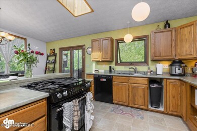 06-Kitchen 20220523-DW-3679