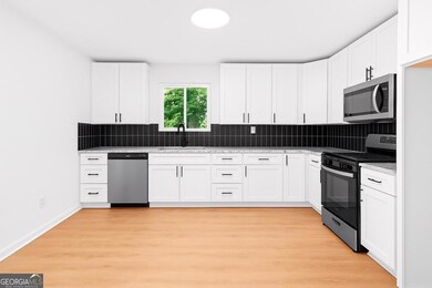 264 Howell Terrace SW, Atlanta, GA 30331 - photo 4